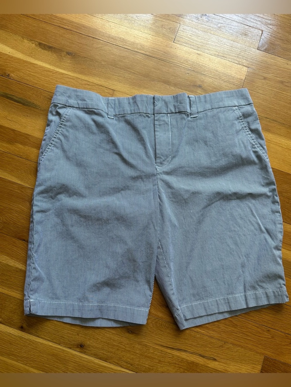 Tommy Hilfiger Striped Bermuda Shorts Women Size 14‎ 10” Inseam